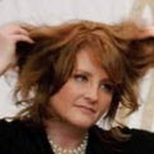 Meet your Posher, Debra